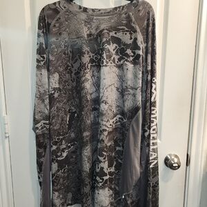 Magellan Outdoors Gray and Black Camo Long-Sleeve Performance Tee